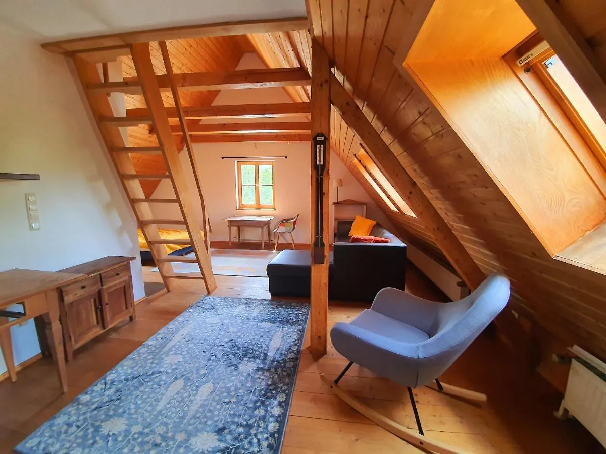 Holiday home Uriges, Altes Haus In Bester Lage Villa Friedberg